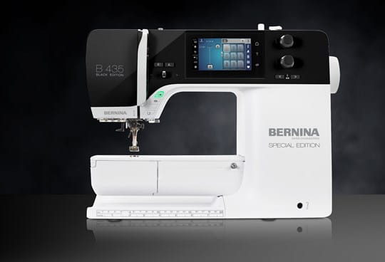 BERNINA 435 Black Edition - ウォーキングフット#50付き - BERNINA